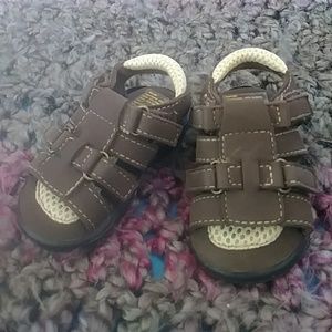 Run infant sandals